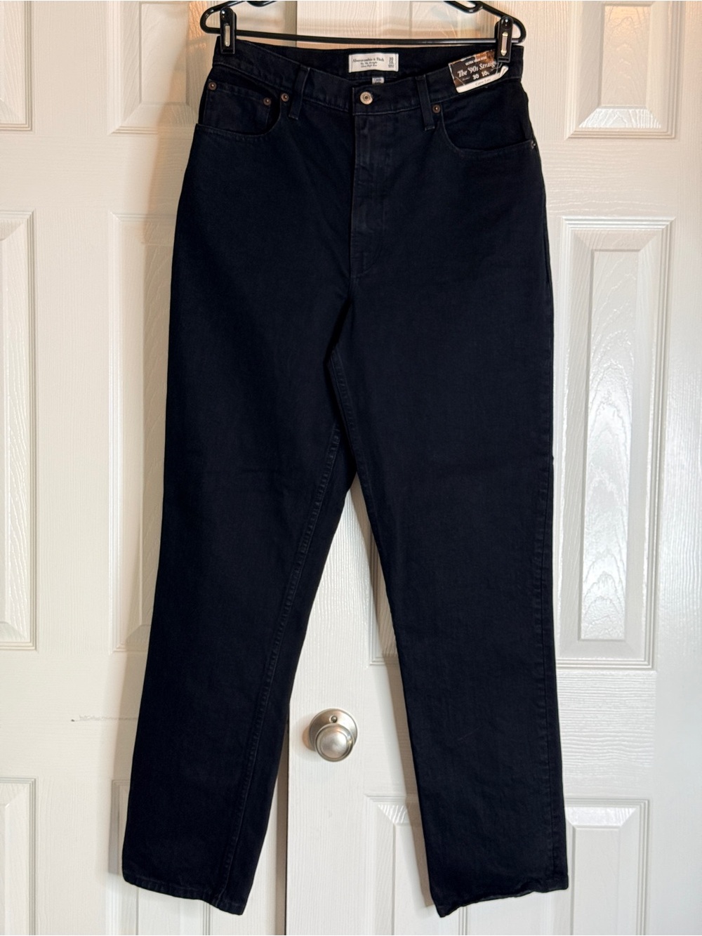 NWT Abercrombie Curve Love The 90s Straight Ultra High Rise Jeans Black 30 10L